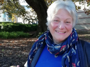 Christina Strang, professional graphologist in London specialising in handwriting analysis